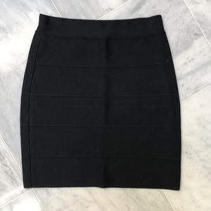 BCBG black bodycon skirt